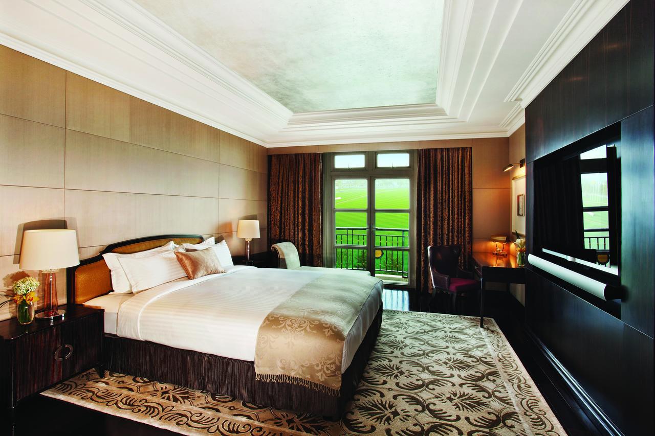 Xiqing Tianjin Goldin Metropolitan Polo Club Hotel מראה חיצוני תמונה