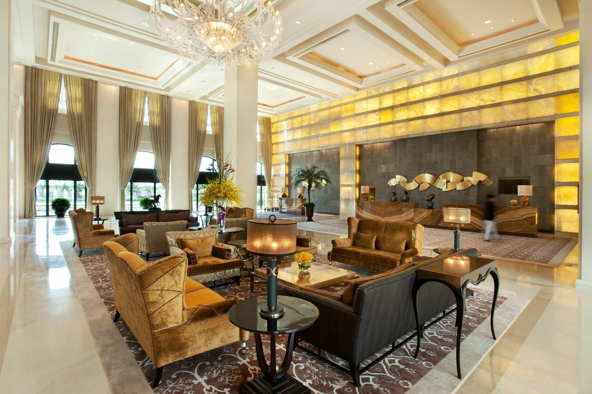 Xiqing Tianjin Goldin Metropolitan Polo Club Hotel מראה פנימי תמונה